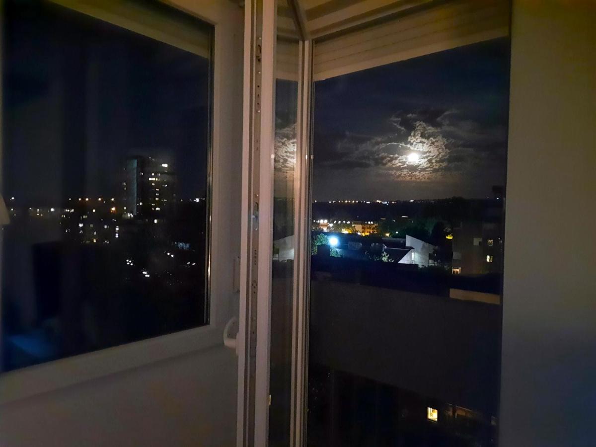 Blue Moon Novi Sad Exterior foto
